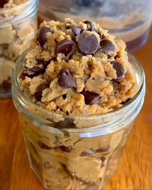 Edible Chocolate Chip Cookie Dough Cups