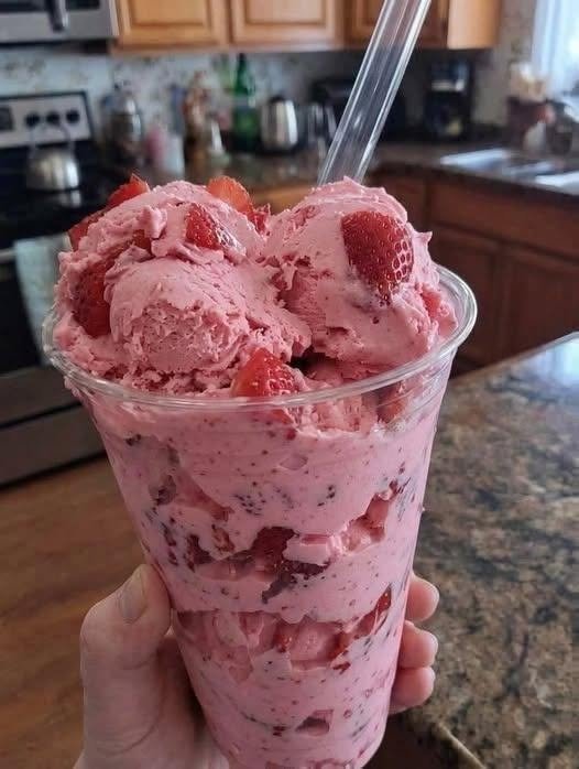 Strawberry Cheesecake Ice Cream