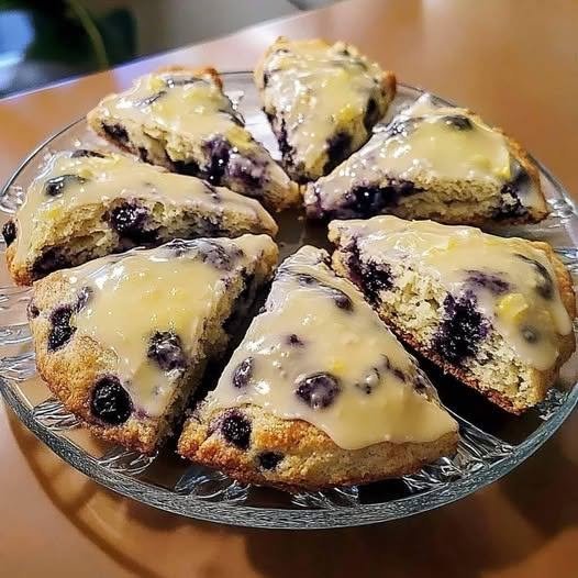 BLUEBERRY LEMON SCONES