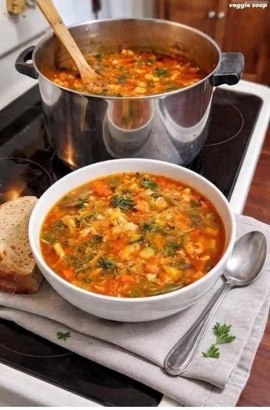 Hearty Chicken Vegetable Soup