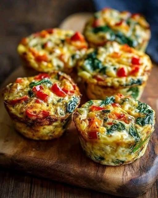 Egg Muffins with Veggies & Cheese