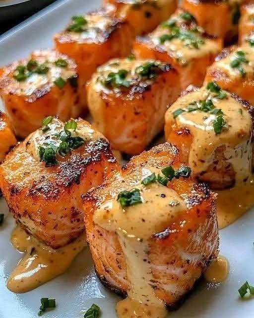 Crispy Bang Bang Salmon Bites