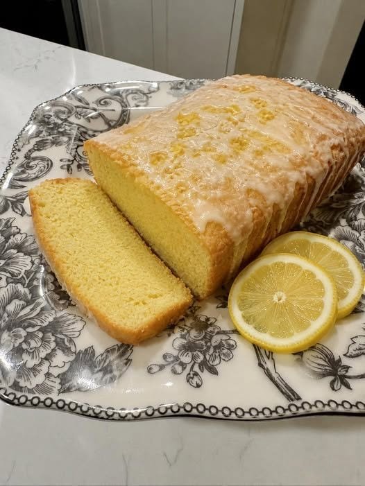 Glazed Lemon Loaf Cake